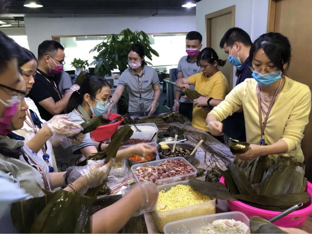 “粽”享美味,端午安(ān)康。 “粽”享美味,端午安(ān)康。